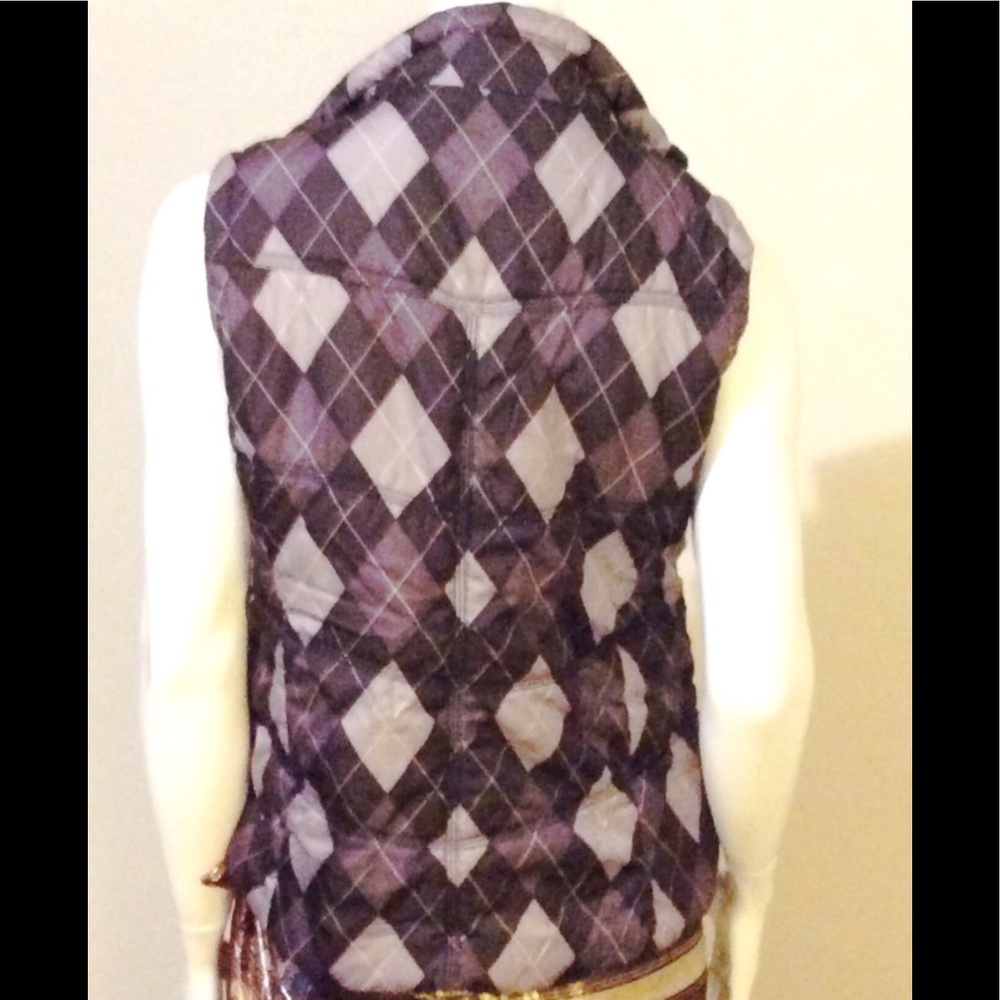 Vanity Vest - Picture 2 of 4